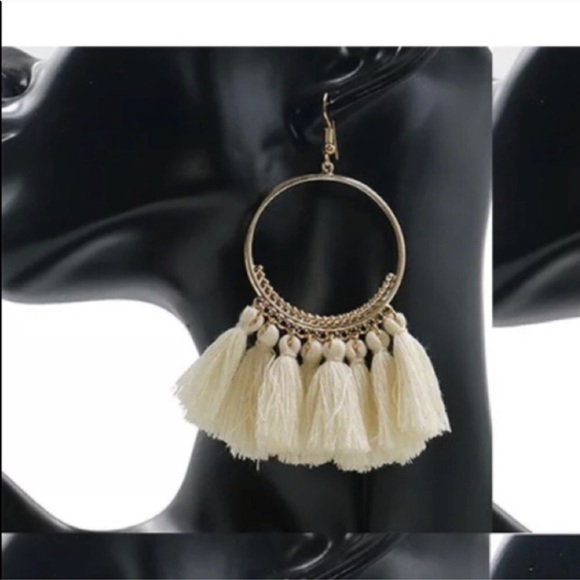 White Tassel Hoop Earrings - Picture 4 of 4